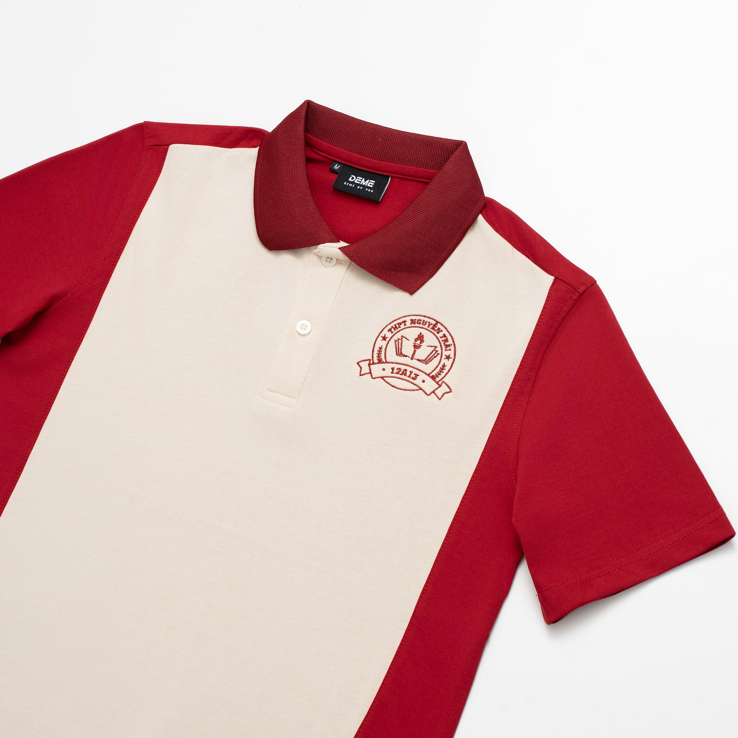 Đồng phục lớp Áo polo De-nova màu Đỏ đô phối ngực be