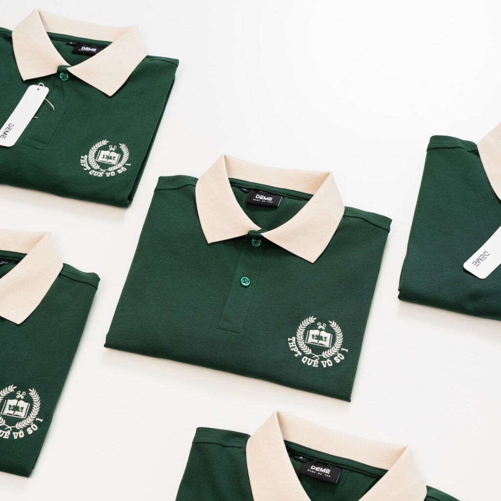 Đồng phục lớp Áo polo Cotton Pimax màu Xanh forest phối cổ và chi tiết vai be