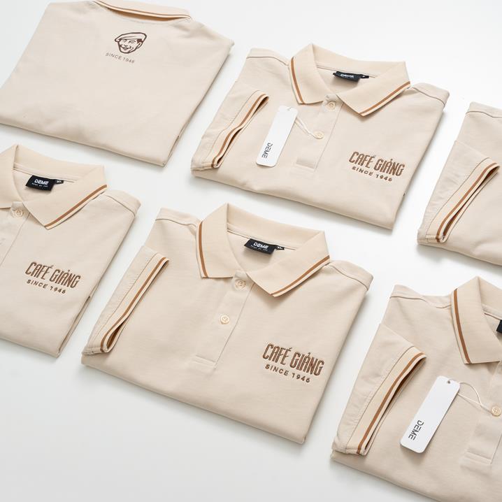 DEME X Cafe Giảng – Đối tác đồng phục quán cafe uy tín của Cafe Giảng DEME X Cafe Giảng – Đối tác đồng phục quán cafe uy tín của Cafe Giảng